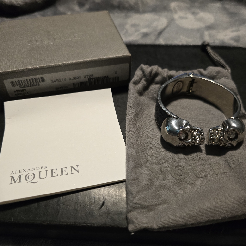 Alexander Mcqueen Leather & Metal Twin Skull Hinged Cuff